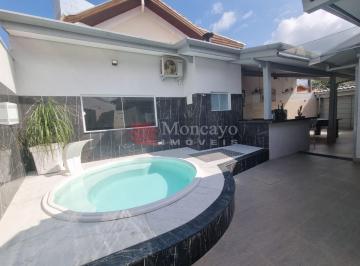 Casa · 128m² · 3 Quartos · 5 Vagas · Casa residencial e comercial para venda no Centro de Caraguatatuba - SP.