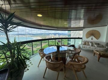 Apartamento · 225m² · 5 Quartos · 2 Vagas · Apartamento mobiliado com vista mar à venda em Guarujá