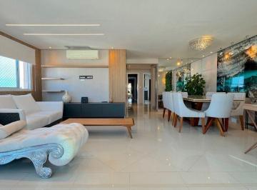 Apartamento · 268m² · 3 Quartos · 3 Vagas · Cobertura Pé na Areia à Venda na Barra Funda em Guarujá