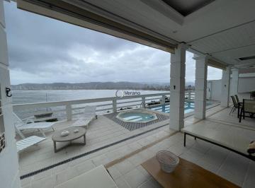 41077452_g.jpg · 
                                Cond. Península - Casa com Vista Para o Mar
                       
