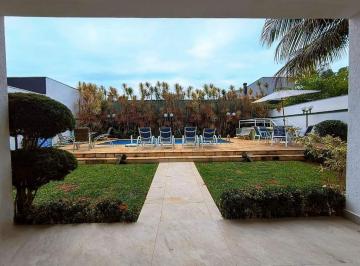 Casa · 425m² · 6 Quartos · 5 Vagas · CASA COM 6 SUÍTES À VENDA NO CONDOMÍNIO ACAPULCO - GUARUJÁ / SP