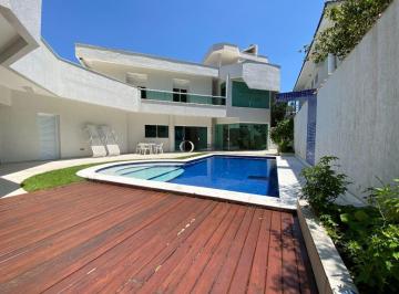 41332840_g.jpg ·
Casa em condomínio fechado com 5 suítes, piscina e area gourmet a p