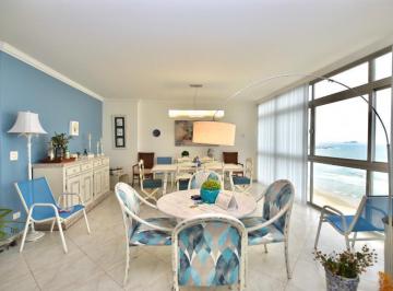 Apartamento · 180m² · 3 Quartos · 1 Vaga · Apartamento Beira Mar à Venda no Centro de Guarujá