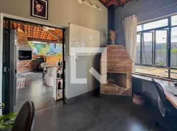 Casa en Venda de 3 quartos Garças · Casa à Venda - Garças, 3 Quartos, 120 m² - Belo Horizonte