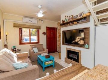 Casa · 90m² · 3 Quartos · 1 Vaga · Casa de 3 dormitórios, em condomínio fechado na zona sul de Porto Alegre, com la