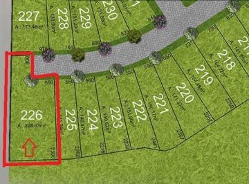 Terreno · 328m² · Oportunidade!! Terreno em condomínio fechado com ótima infraestrutura!!!