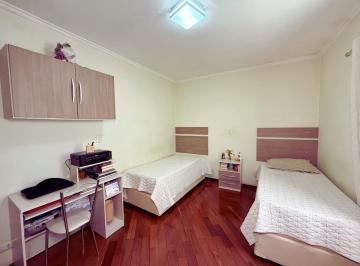 PHOTO_20260723_000019_000.jpeg · Funcional sobrado para venda em Jardim Independência com 3 quartos, sendo 1 suíte, 123m² - remaxagap