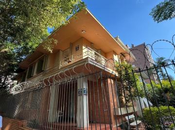 Casa · 150m² · 4 Quartos · 2 Vagas · Casa em Bela Vista
