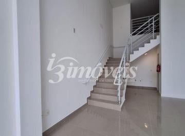 Comercial · 78m² · 2 Vagas · Sala / Loja, para locação anual, 78m² ,Bairro Pioneiros, Balneário Camboriú-SC.