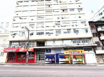 Apartamento · 74m² · 2 Quartos · Apartamento de 2 dormitórios central.