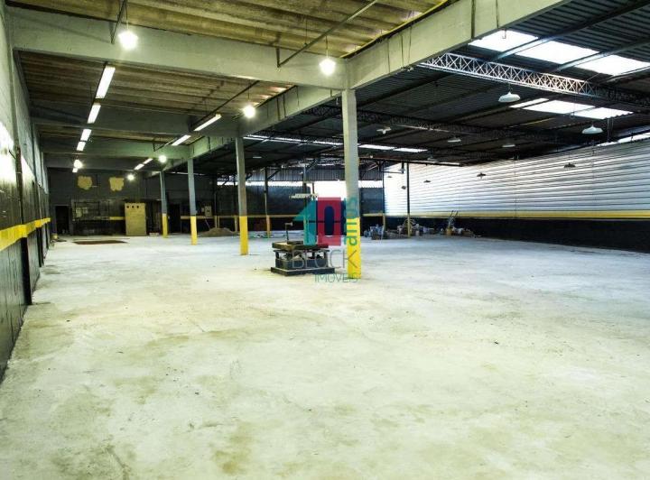 Foto do imóvel - Galpão à venda – Maria da Graça – 877m²Excelente galpão comercial à venda no bairro Maria da.