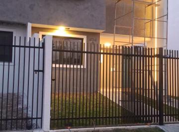 Terreno , Pinhais · Sobrado na planta em condomínio Fechado