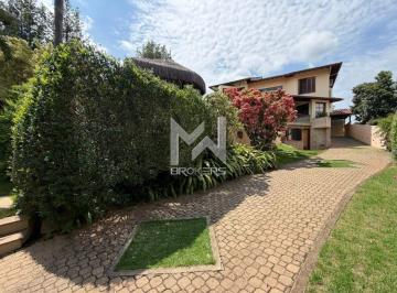 fachada · Casa à venda no Condomínio Estância Marambaia em Vinhedo - SP