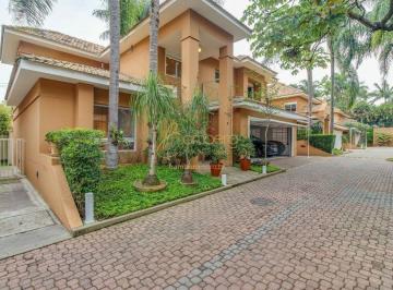 Casa · 624m² · 4 Quartos · 4 Vagas · Casa Em Condomínio, Jardim Cordeiro, 380mts, 4 suítes, piscina