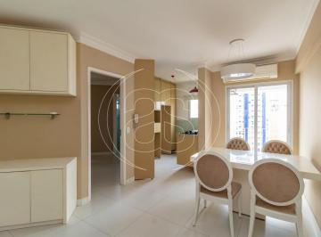 Apartamento · 38m² · 1 Quarto · 1 Vaga · Apartamento à venda em Moema com 38m², 1 quarto, varanda, 1 banheiro e 1 vaga de garagem