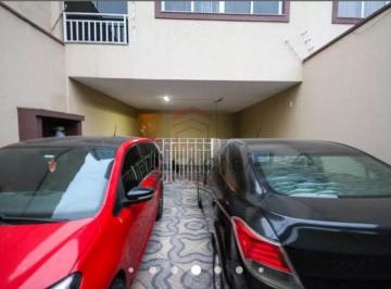 Casa · 250m² · 3 Quartos · 4 Vagas · Casa á venda com 250m² 3 quartos e 4 vagas de garagem.