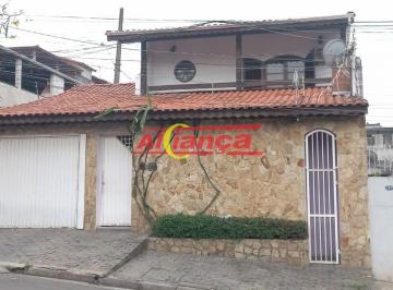 Casa · 267m² · 3 Quartos · 8 Vagas · sobrdo com 3 dormitorios em Guarulhos