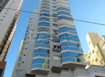 Apartamento · 68m² · 2 Quartos · 1 Vaga · Apartamento à venda no bairro Centro - Balneário Camboriú/SC