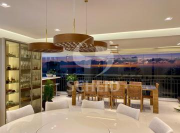 Apartamento · 246m² · 3 Quartos · 4 Vagas · Apartamento á Venda na Vila Mariana com 246m², 3 quartos sendo 3 suítes, 4 vagas.