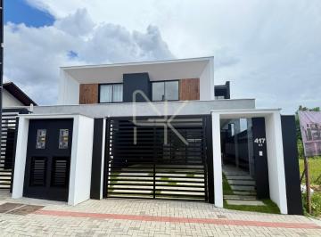 Casa · 206m² · 3 Quartos · 2 Vagas · Sofisticação e conforto no coração do Saguaçú - Sobrado geminado com 3 suítes, piscina e 206 m² priv