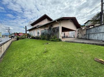 Casa · 249m² · 3 Quartos · 2 Vagas · Casa à venda no bairro Dos Estados - Timbó/SC