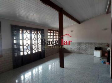 Casa · 204m² · 5 Quartos · 2 Vagas · Casa de rua :  / Residencial / Portuguesa