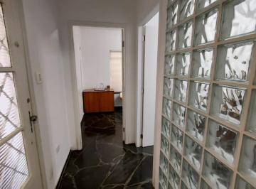 fb94a49f-a618-43d4-a89b-2a33a4515078 · Excelente casa comercial para venda em Campo Belo, 185m²