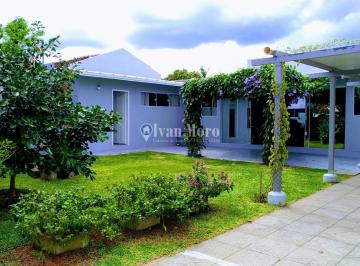 Casa · 170m² · 4 Quartos · 2 Vagas · Casa em Daniela - aluguel temporada - Florianópolis – SC