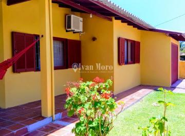 Casa · 150m² · 3 Quartos · 1 Vaga · Casa em Daniela - aluguel temporada - Florianópolis – SC