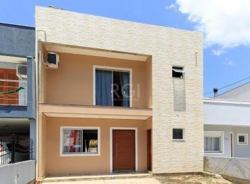 Casa · 210m² · 3 Quartos · 2 Vagas · Casa no bairro Hípica - 3 dormitórios