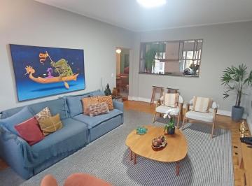 Apartamento · 122m² · 4 Quartos · 1 Vaga · Apartamento com 4 dormitórios no Centro de Porto Alegre