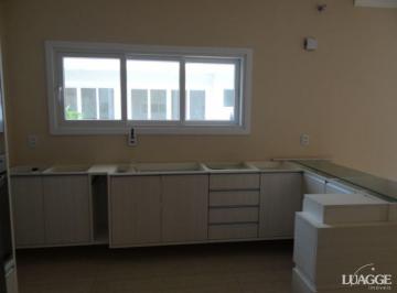 Casa · 305m² · 3 Quartos · 4 Vagas · Casa para Venda - 305m², 3 dormitórios, sendo 3 suites, 4 vagas - Nonoai