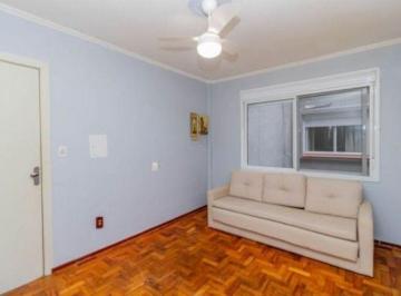 Apartamento · 37m² · 1 Quarto · Apartamento de 1 dormitório no Centro Histórico.