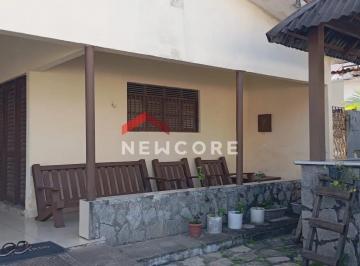 Casa · 240m² · 4 Quartos · 4 Vagas · Casa em Avenida Anália Moraes - Camboinha - Cabedelo/PB
