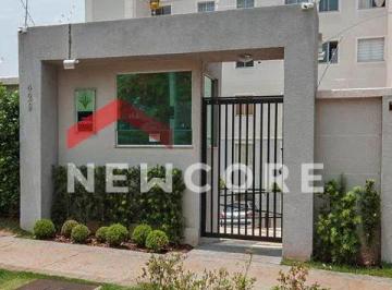 Apartamento · 45m² · 2 Quartos · 1 Vaga · Apartamento em Rua Moscados - Vila Marumby - Maringá/PR