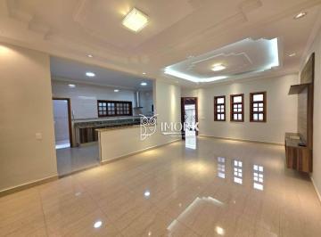 d39a32d804a3b9516ec1dfe313a21c9996536211 · Casa com 3 dormitórios sendo 1 suíte, 2 vagas cobertas, 190 m², aluguel por R$ 4.685,00 mês - Jardim