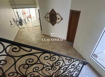 Casa · 280m² · 3 Quartos · 4 Vagas · Casa sobrado à venda com 3 suítes e 4 vagas no Olímpico, São Caetano do Sul.