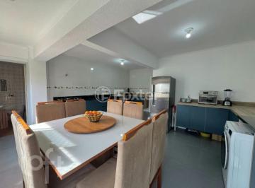 0c3e531d · Apartamento, 2 dormitórios, 104.8 m², em Centro