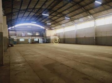 Comercial · 1975m² · Comercial para aluguel - em Taipas