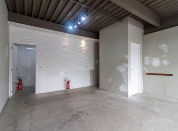 Comercial · 43m² · 1 Quarto · 3 Vagas · Loja na Rua Cresilas, N. 100 - Loja 2 • 43 m²