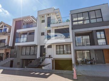 Fachada · Casa em Condominio 2 Quartos Pinheirinho 214m²