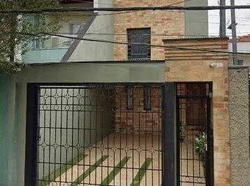 Casa · 150m² · 2 Quartos · 4 Vagas · Casa Assobradada no Bairro Oswaldo Cruz