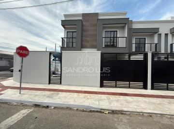 Casa · 110m² · 3 Quartos · 2 Vagas · Sobrado com 3 dormitórios São Vicente.