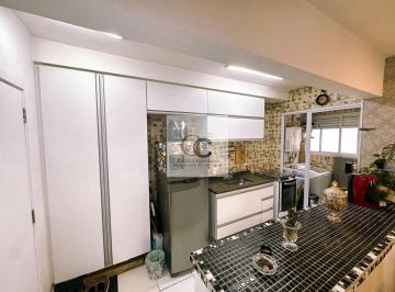 Apartamento · 70m² · 2 Quartos · 2 Vagas · APARTAMENTO À VENDA EM ÁGUA BRANCA - 70m² - 2 QUARTOS - 1 SUÍTE - 2 VAGAS DE GARAGEM