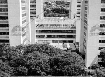 Foto 01 · Área 3.044 m² (BOMA) - Andar em vão livre (Open Space) - 28 vagas de garagem.