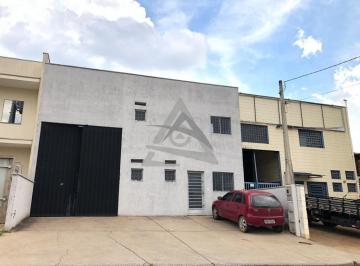 Comercial · 241m² · 4 Vagas · Galpão à venda em Valinhos, Jardim Itapuã, com 241 m²