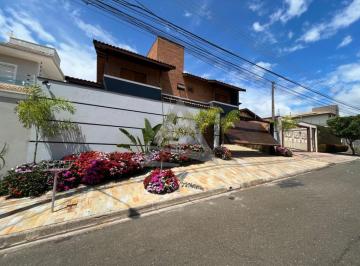 Casa · 307m² · 4 Quartos · 4 Vagas · Casa à venda em Campinas, Parque Alto Taquaral, com 4 suítes, com 307 m²