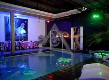 Comercial · 872m² · 18 Quartos · Casa à venda em Campinas, Jardim Itatinga, com 18 suítes, com 872 m²