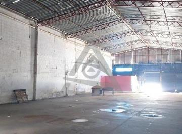 Comercial · 443m² · Salão para alugar em Campinas, Centro, com 443 m²