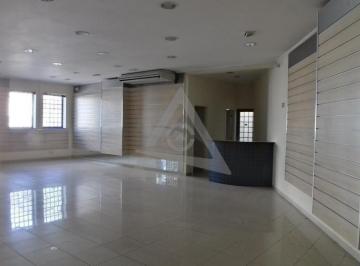 Comercial · 304m² · Salão à venda e para alugar em Campinas, Cambuí, com 304 m²